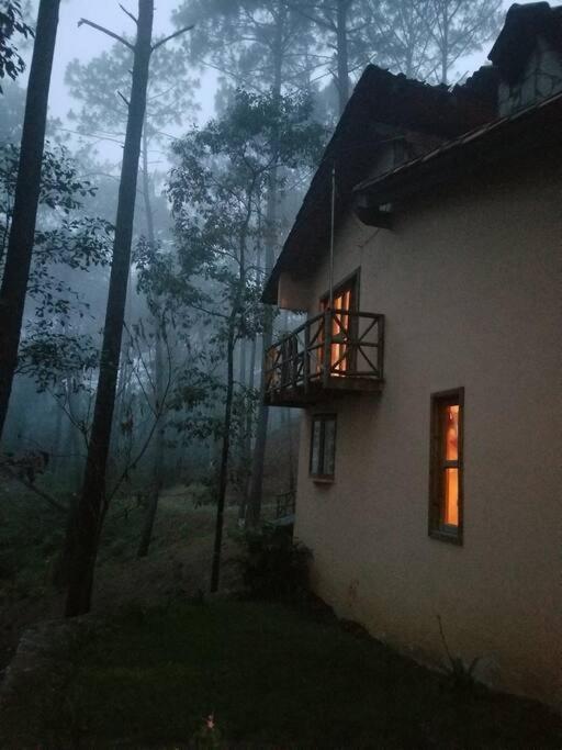 Cabana Rustica A 1Km De Cascada Масамітла Екстер'єр фото